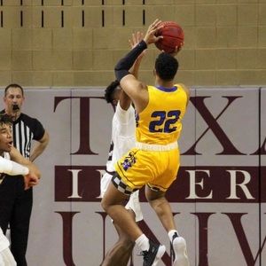 Meet your Posher, Bj